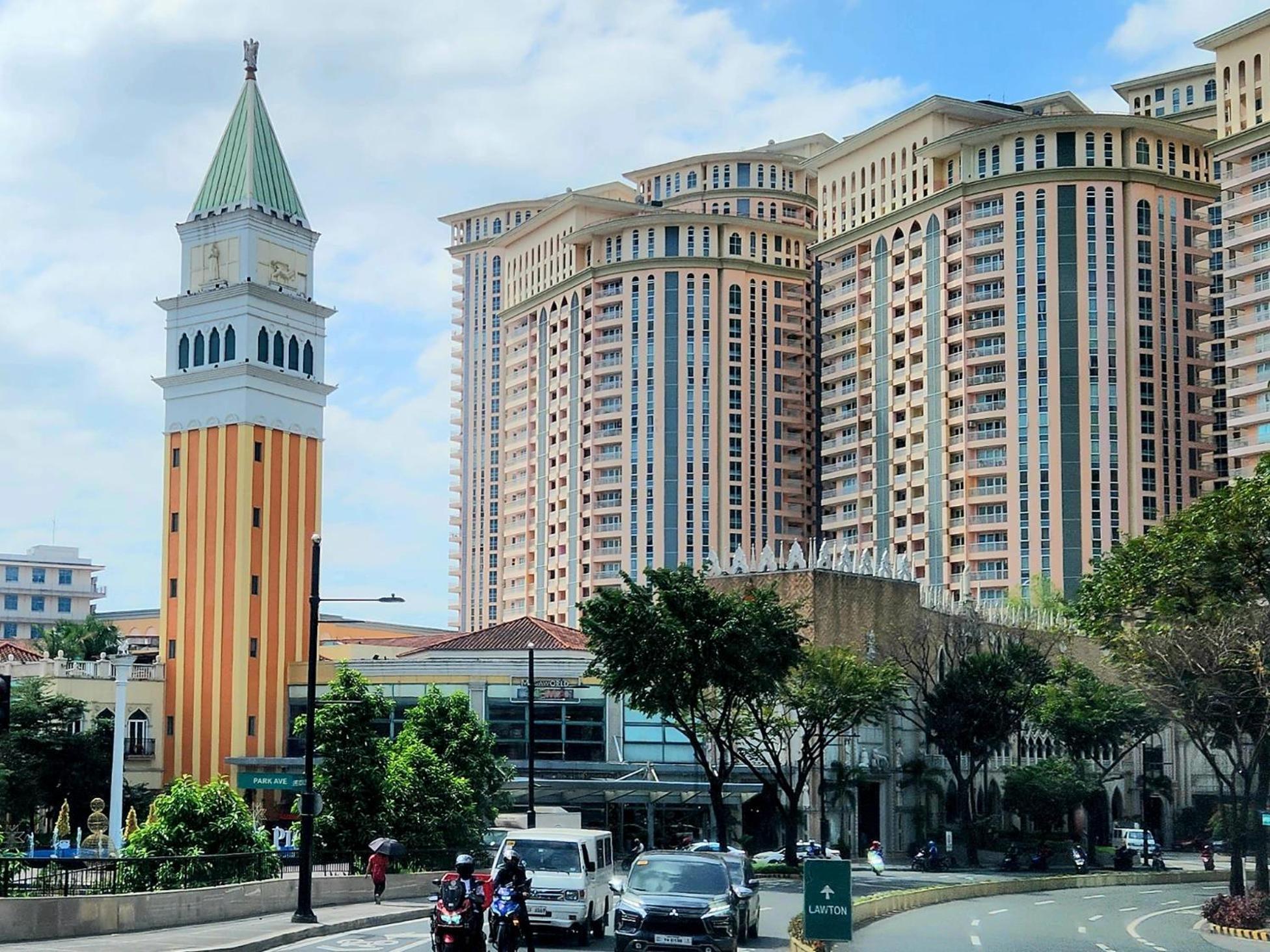 Spacious Cozy Suite At The Venice Mall With Free Parking And Washing Machine (Adults Only) Taguig Eksteriør bilde
