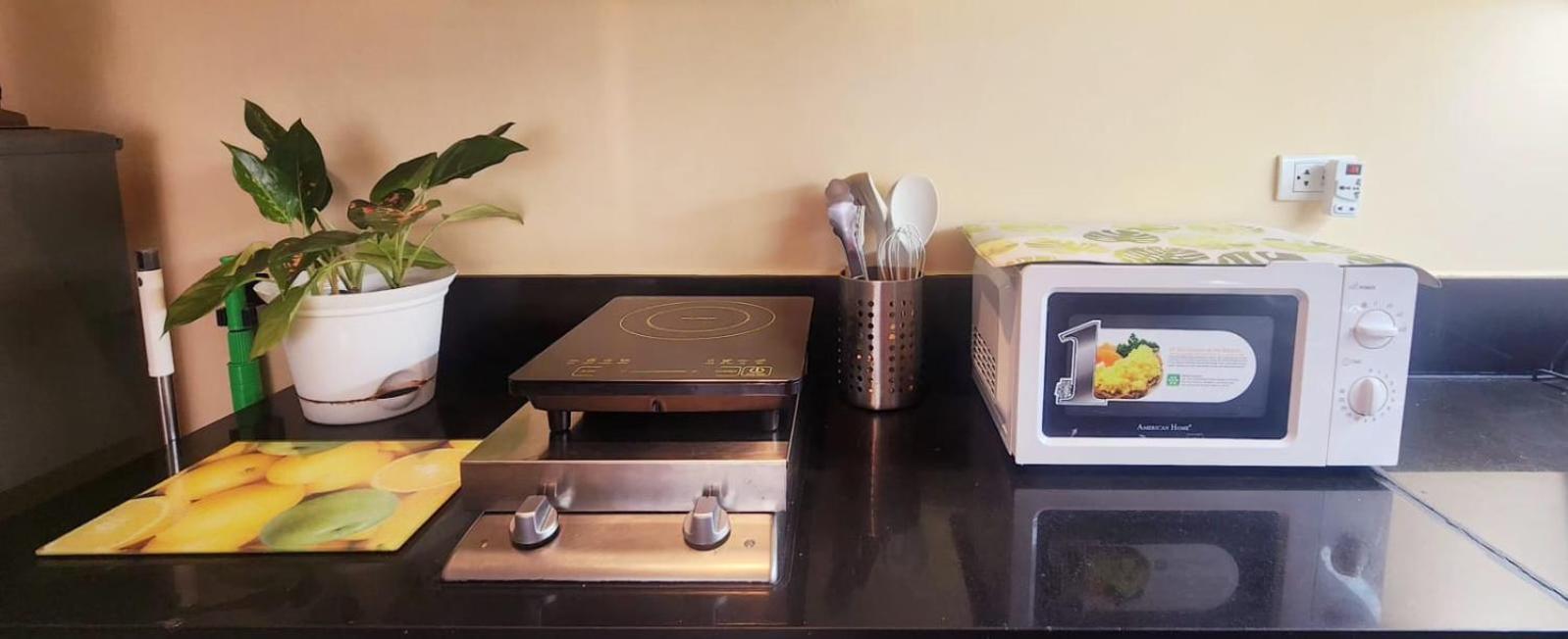 Spacious Cozy Suite At The Venice Mall With Free Parking And Washing Machine (Adults Only) Taguig Eksteriør bilde